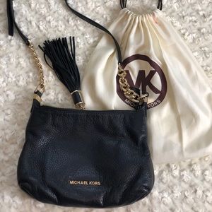 Michael Kors Leather Crossbody purse